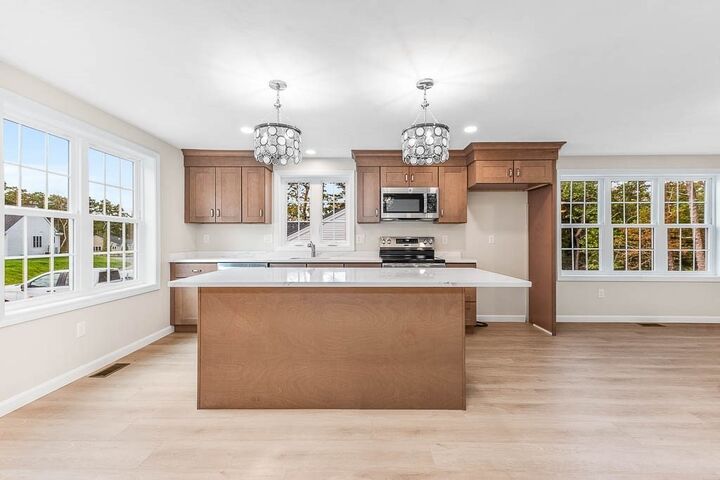 Property Photo:  39 Bumblebee Dr.  MA 02360 