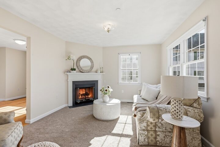 Property Photo: 252 Albion St 15 MA 01880