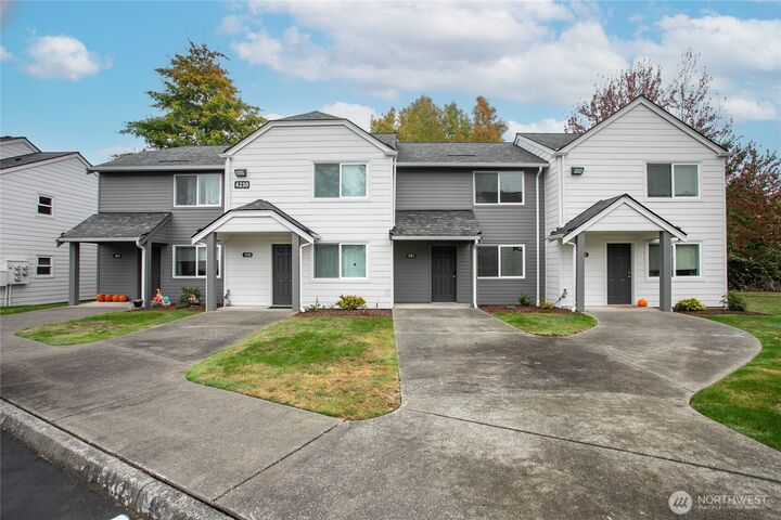 Property Photo:  4230  Wintergreen Circle 191  WA 98226 