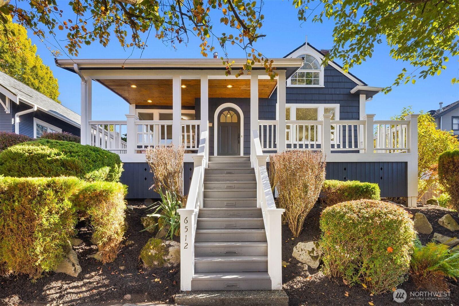 Property Photo: 6512 16th Avenue NE WA 98115