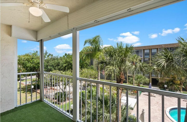 Property Photo:  367 S Federal Highway C321  FL 33441 