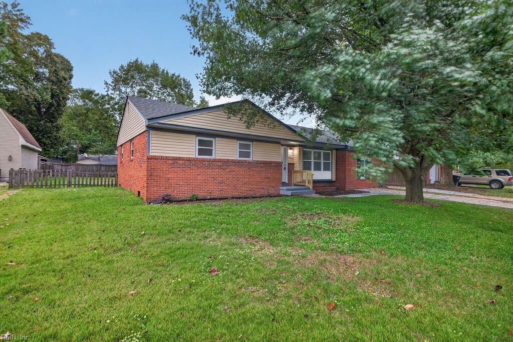 Property Photo:  1511 Hodges Ferry Rd  VA 23701 