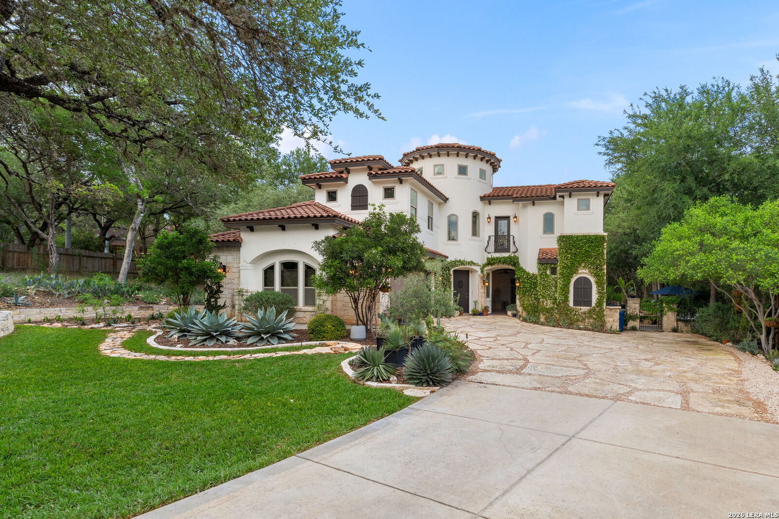 Property Photo:  3002 Elm Creek Pl  TX 78230 