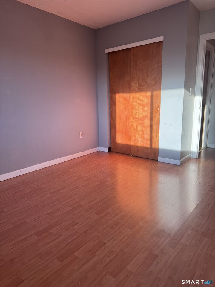Property Photo:  54 Grafton Street C3  CT 06106 