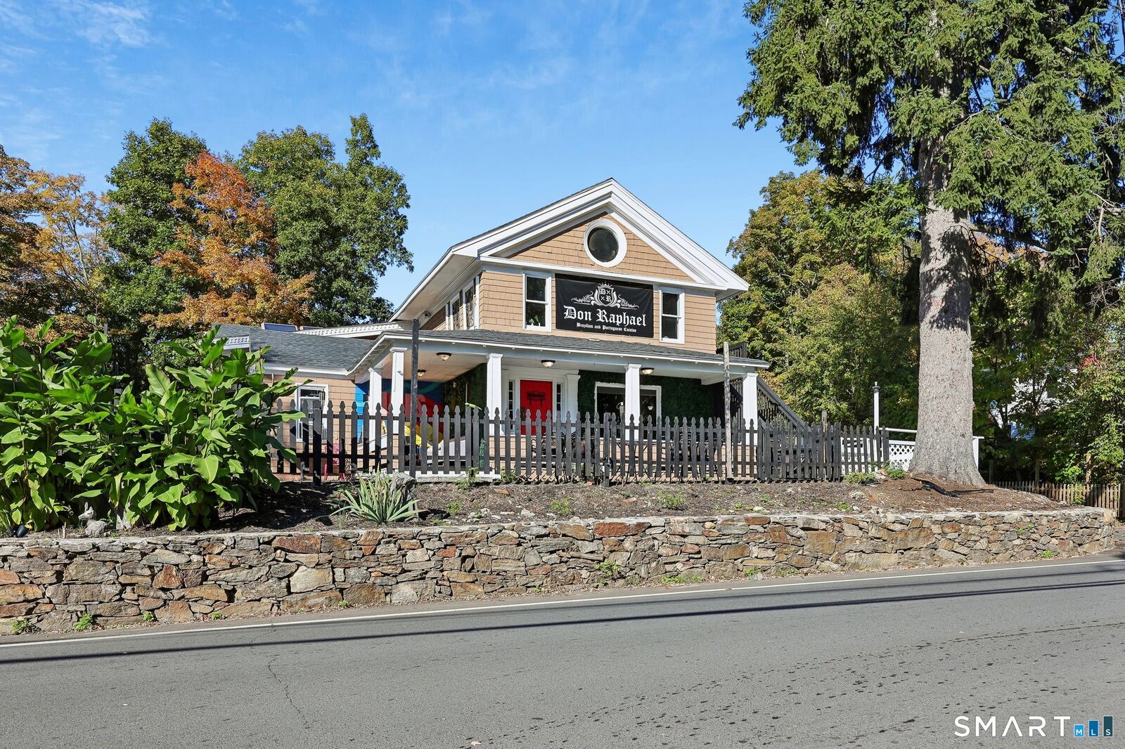 Property Photo:  18 Neumann Street  CT 06770 