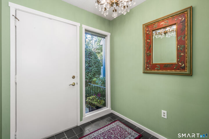 Property Photo:  7 Mulberry Lane 7  CT 06001 