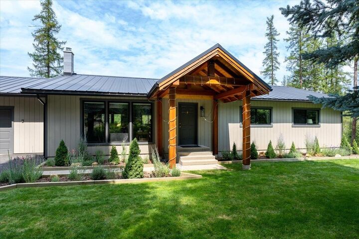 Property Photo:  2781 Clarke Rd  WA 99109 