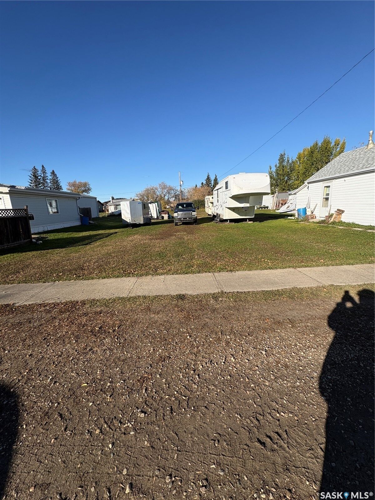 Property Photo:  410 Main Street  SK S0K 4P0 