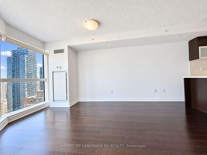 Property Photo:  386 Yonge Street 2316  ON M5B 0A5 