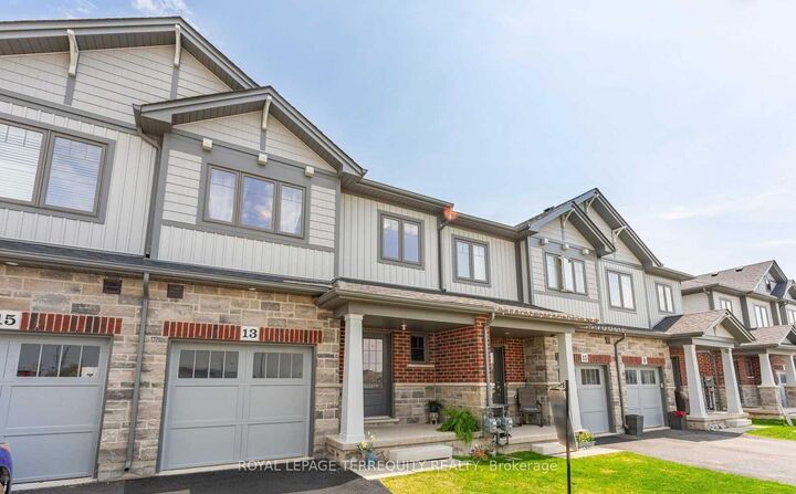 Property Photo: 13 Severino Circle ON L0R 2A0