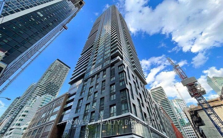 Property Photo:  115 Blue Jays Way 3909  ON M5V 0N4 