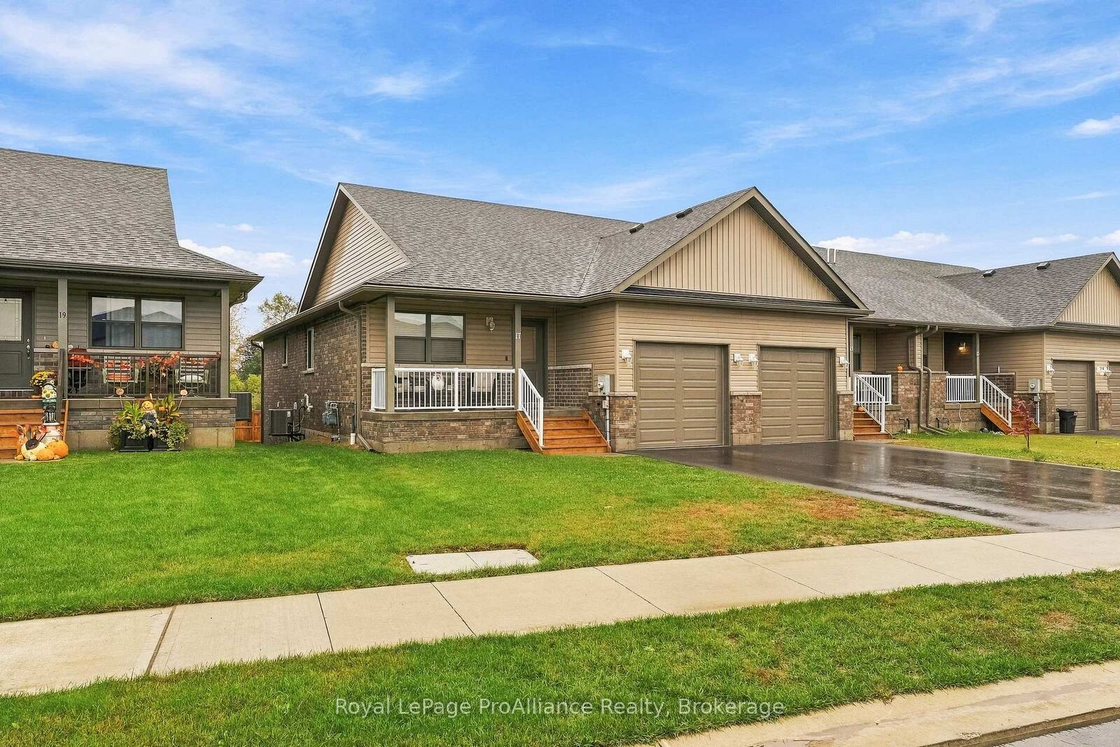 Property Photo:  17 Clayton John Avenue  ON K0K 1H0 