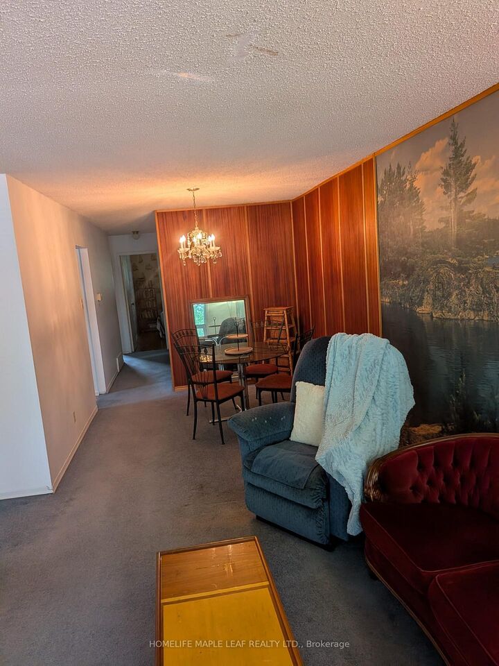 Property Photo:  67 Rand Street  ON L8J 1A5 