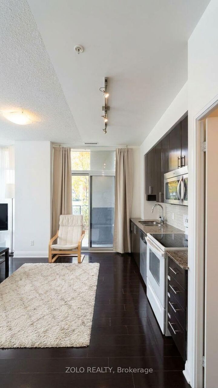Property Photo:  75 North Park Road 101  ON L4J 0H8 
