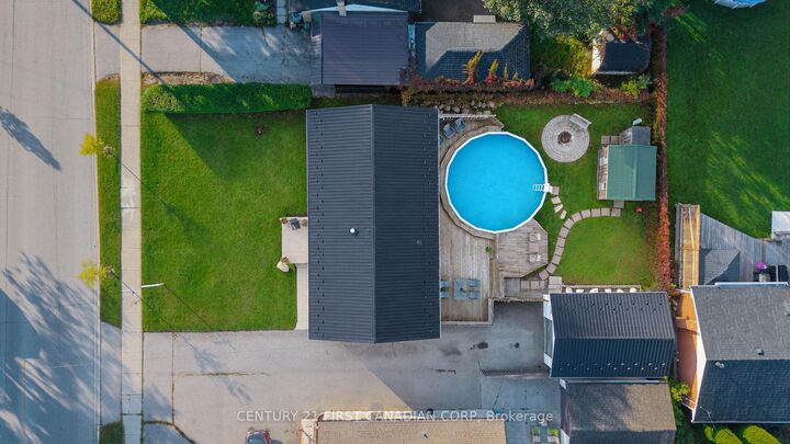 Property Photo: 175 Bancroft Road ON N5V 1E1