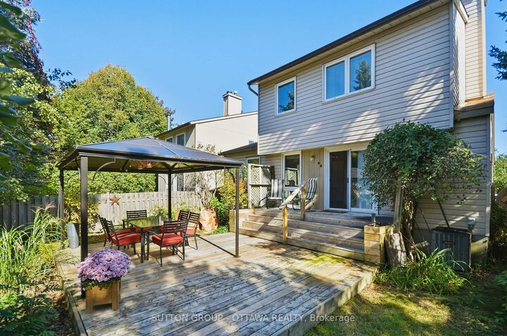 Property Photo:  1616 St. Georges Street  ON K1E 2L3 