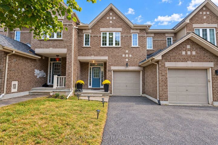 Property Photo:  177 Saddlesmith Circle  ON K2M 2Y6 