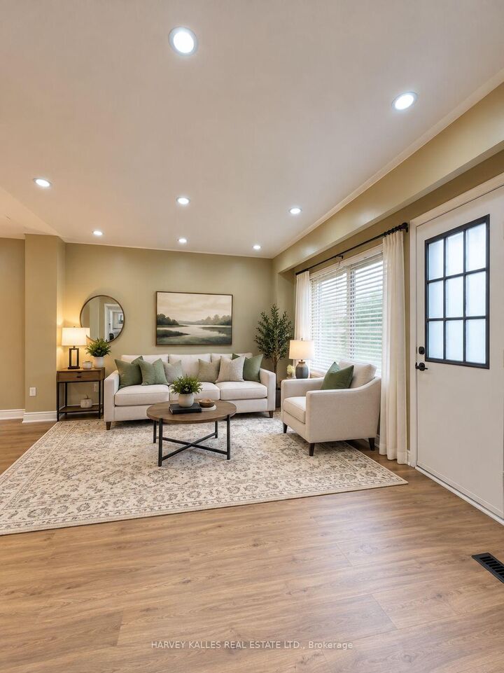 Property Photo: 441 Military Trail 40 ON M1E 4E8