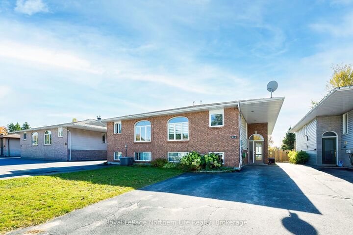 Property Photo:  511 Bromley Avenue  ON P1B 9H7 