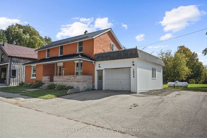 Property Photo:  1064 Mill Street  ON N0G 2X0 