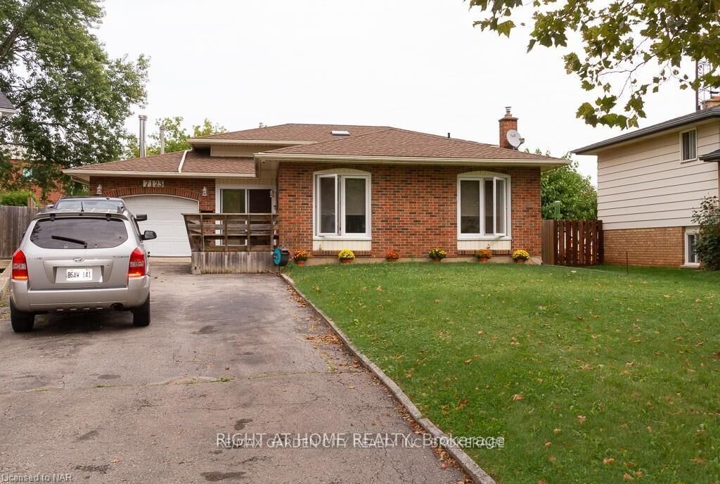 Property Photo:  7123 Barto Crescent  ON L2G 7G9 
