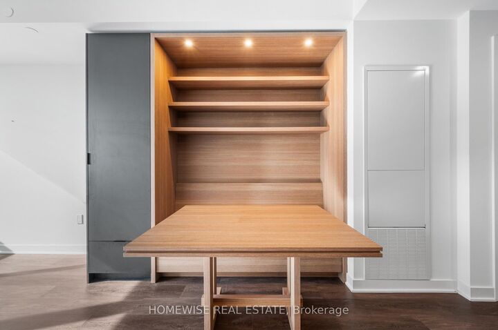 Property Photo:  55 Charles Street E 4506  ON M4Y 0J1 