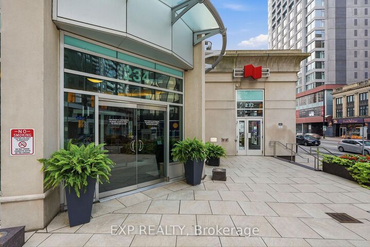 Property Photo:  234 Rideau Street 304  ON K1N 0A9 