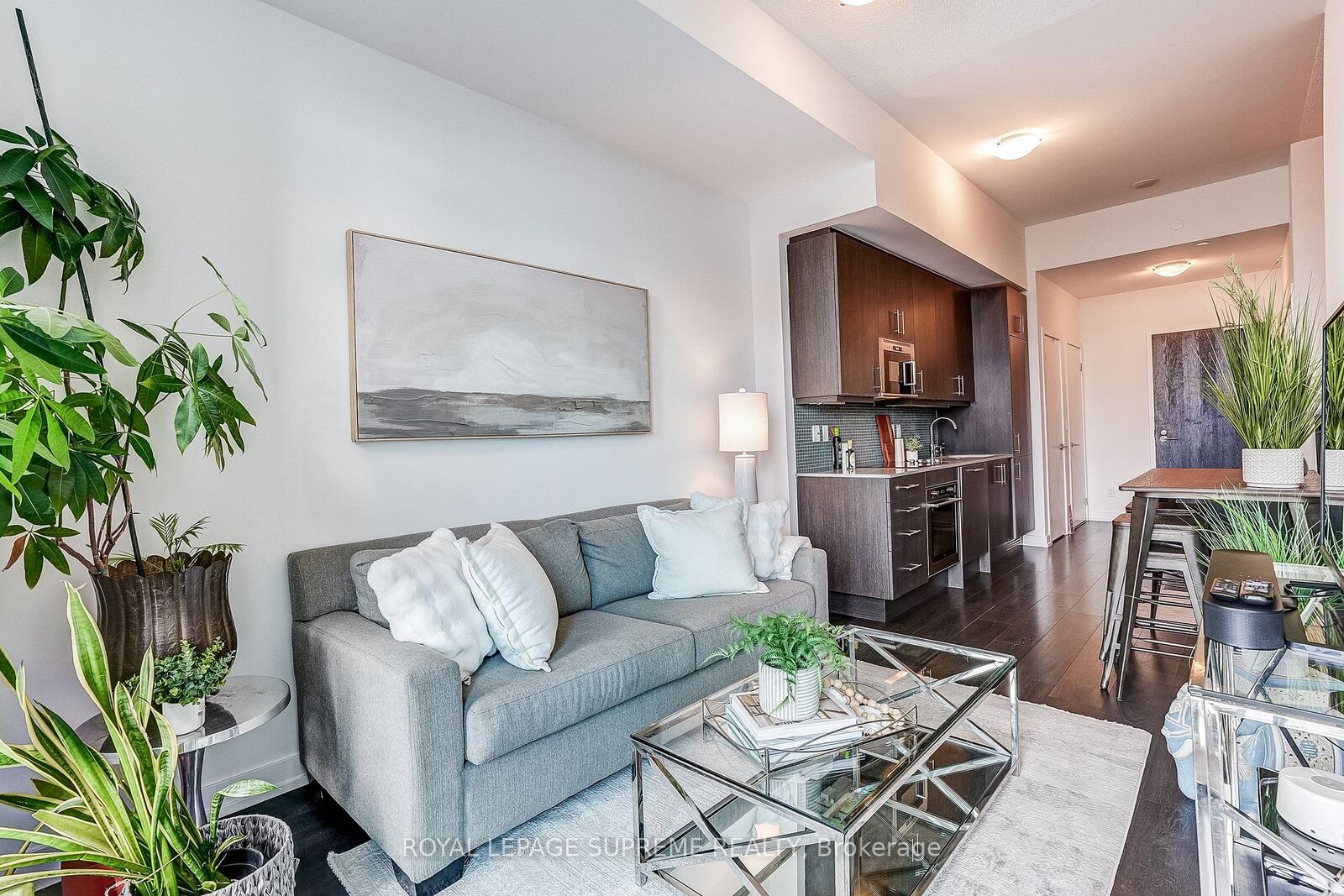 Property Photo:  297 College Street 720  ON M5T 0C2 