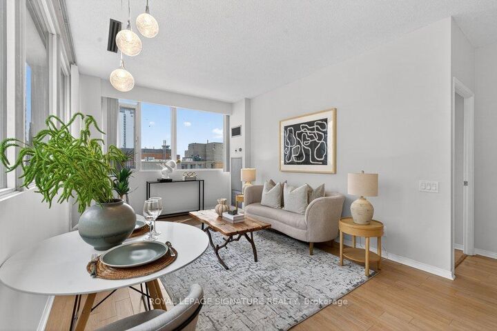 Property Photo:  555 Yonge Street 707  ON M4Y 3A6 