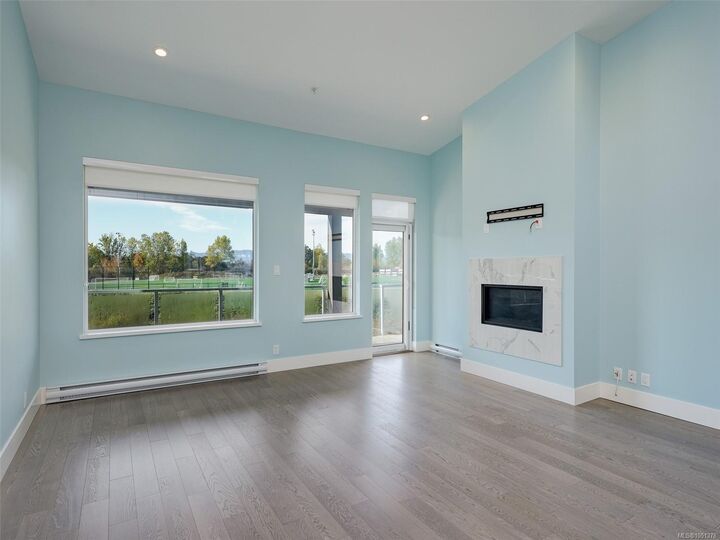 Property Photo:  10680 McDonald Park Rd #405  BC V8L 5S7 