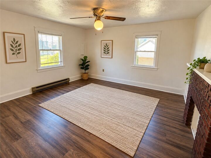 Property Photo:  117 Hall Ave  PA 15301 