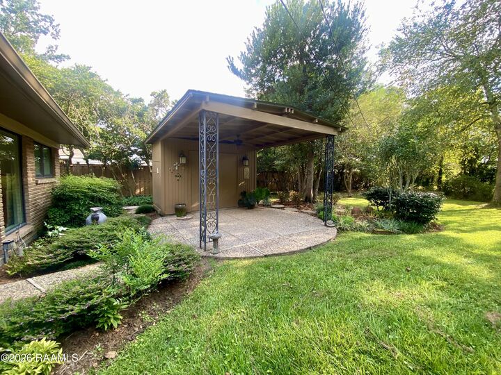 Property Photo:  1012 Roselawn Drive  LA 70503 