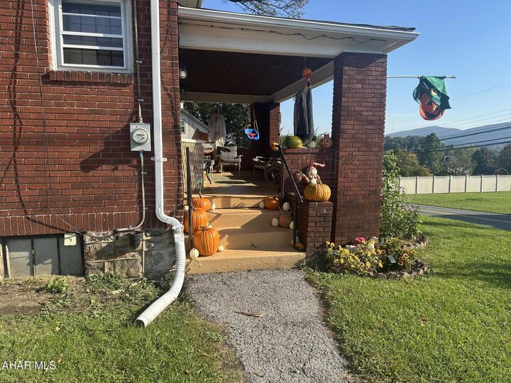 Property Photo:  4126 Broad Avenue  PA 16601 