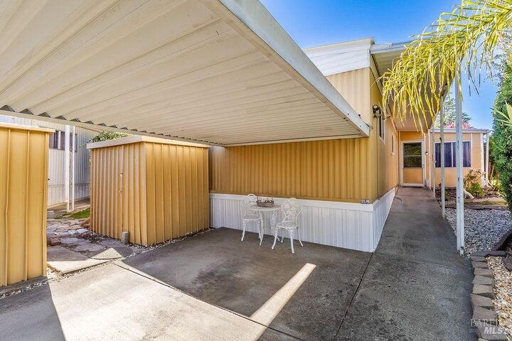 Property Photo: 307 Janero Place CA 95476