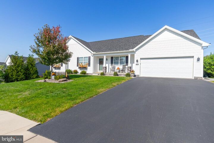 Property Photo:  199 Cedarlyn Drive  PA 17408 