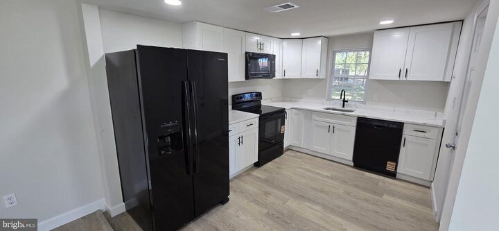 Property Photo: 317 S West Street VA 23803