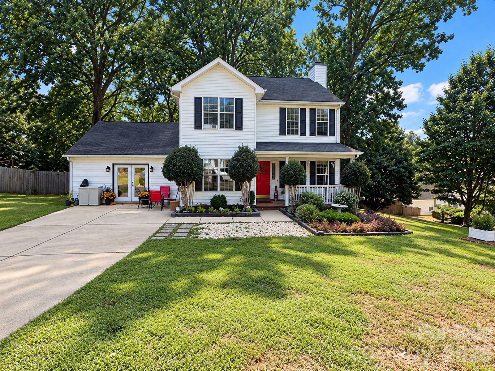 Property Photo:  129 Shade Tree Circle  SC 29715 