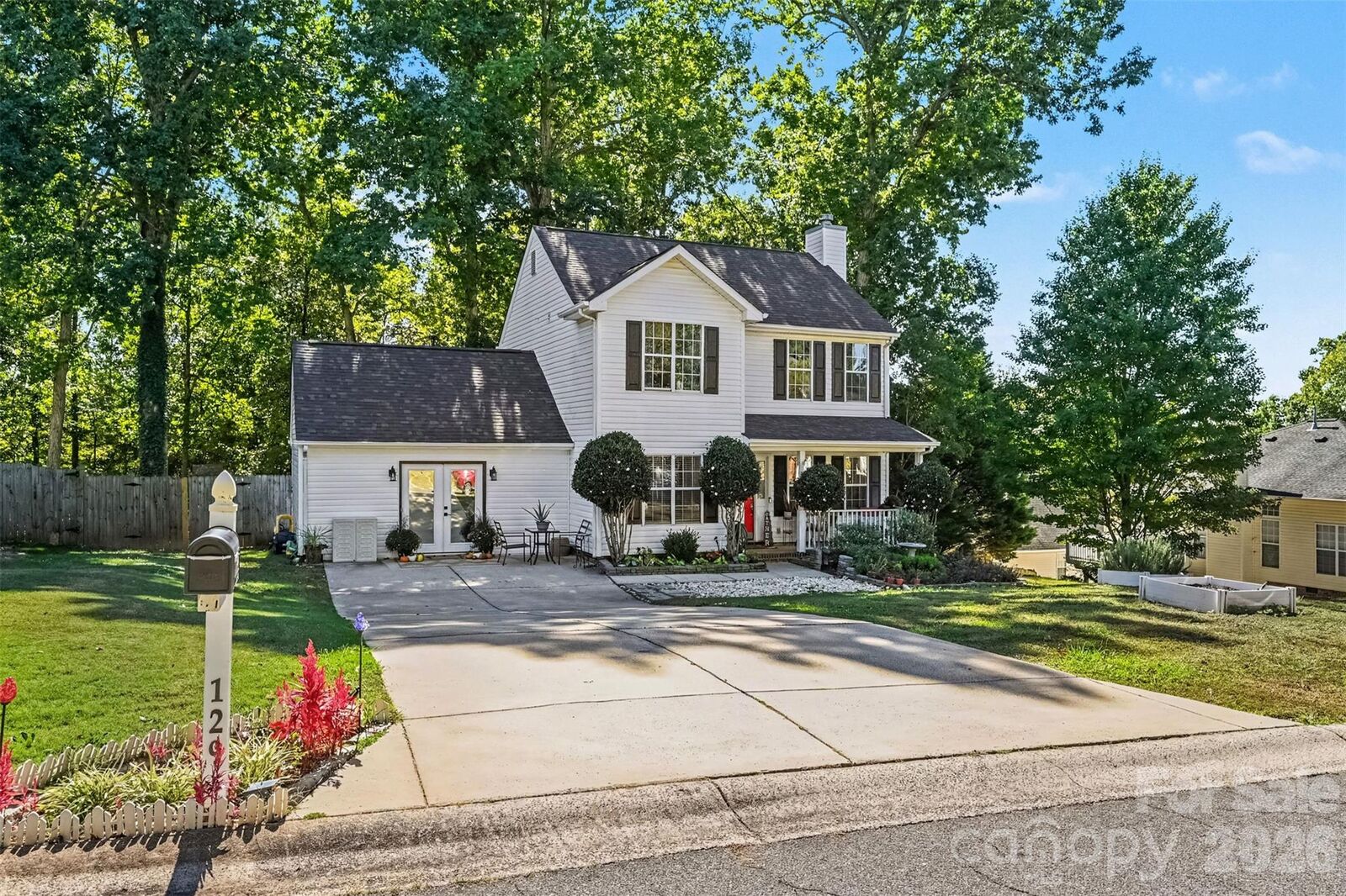 Property Photo:  129 Shade Tree Circle  SC 29715 