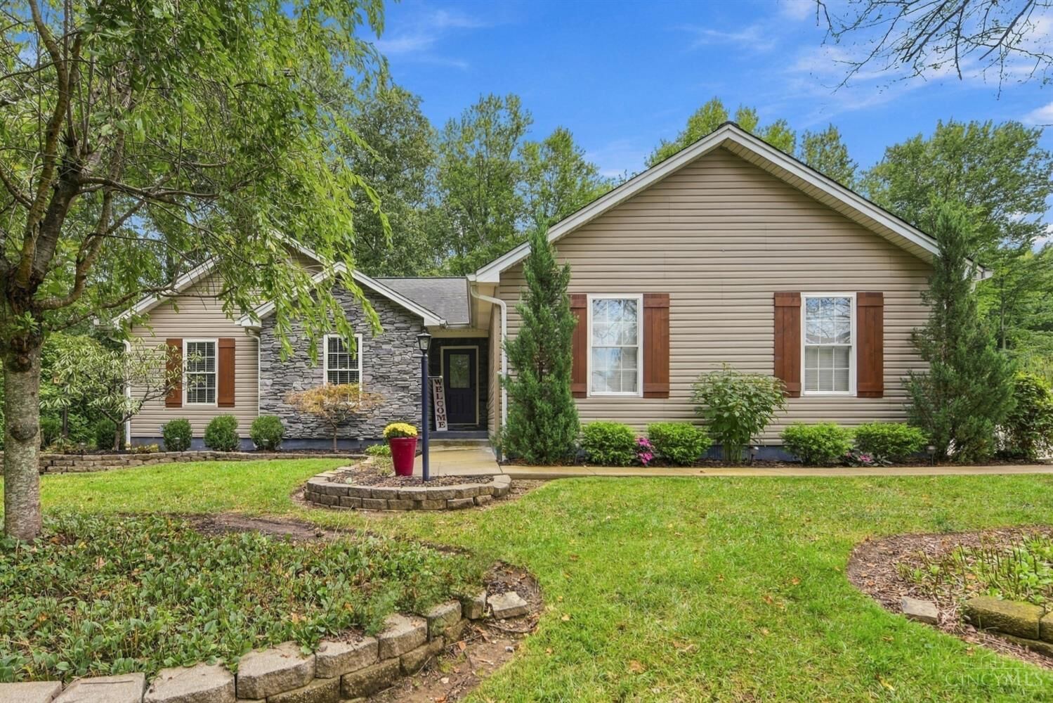 Property Photo:  1778 Josephs Way  OH 45102 