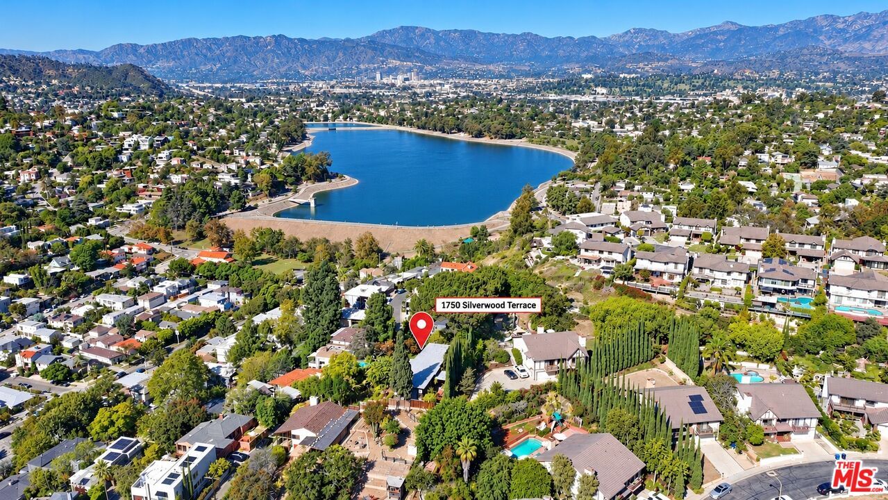 Property Photo:  1750 Silverwood Ter  CA 90026 
