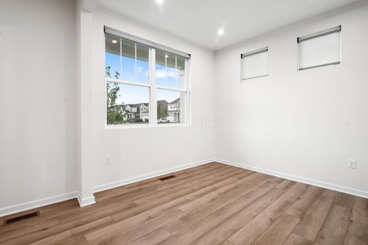 Property Photo:  1303 Theodore Drive  OH 43137 
