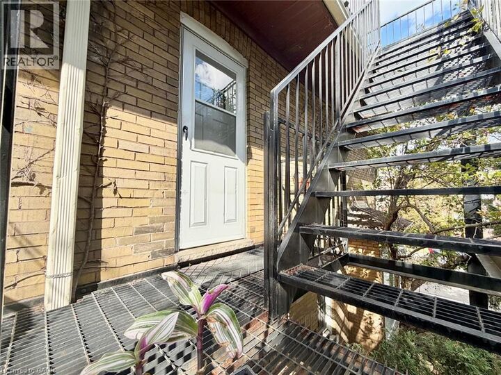 Property Photo:  241 Macnab Street South Unit 2  ON L8P 3E2 