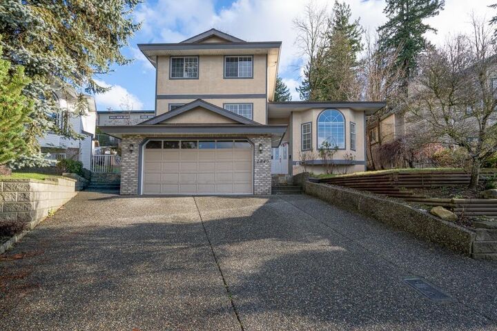 Property Photo:  2840 Pacific Place  BC V2T 4X8 