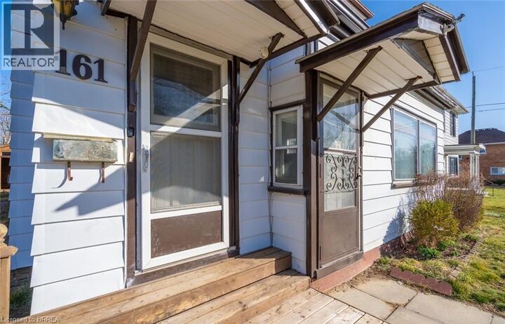 Property Photo:  161 Maple Street 2  ON N3Y 2G5 