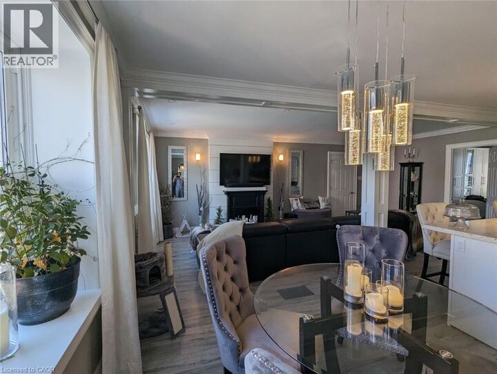Property Photo:  326 Ottawa Street  ON L8H 4A1 