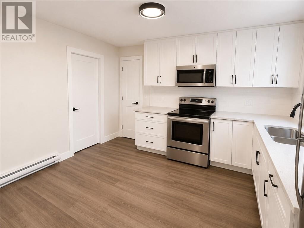Property Photo:  508 Kathleen Street Unit# 1  ON P3C 2M9 