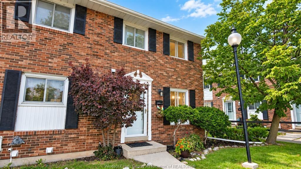 Property Photo:  3096 Meadowbrook Lane 2  ON N8T 3H4 
