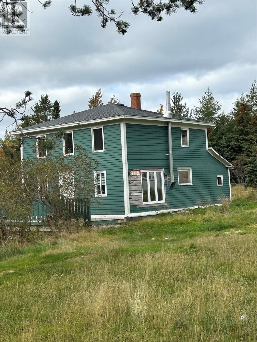 Property Photo:  136-138 Farm Road  NL A0A 1K0 