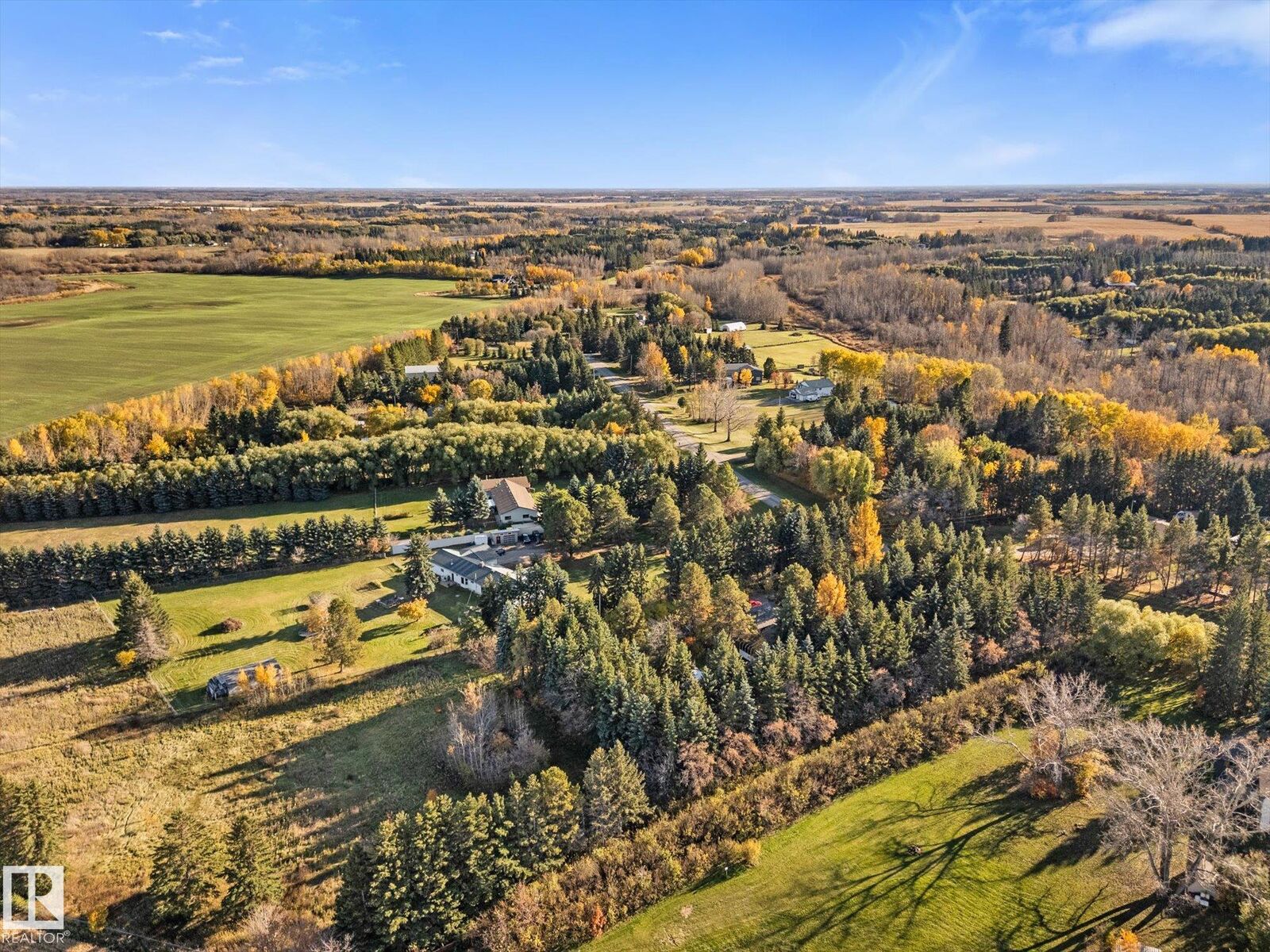 Property Photo: 52224 Rge Road 275 12 AB T7Y 2V7
