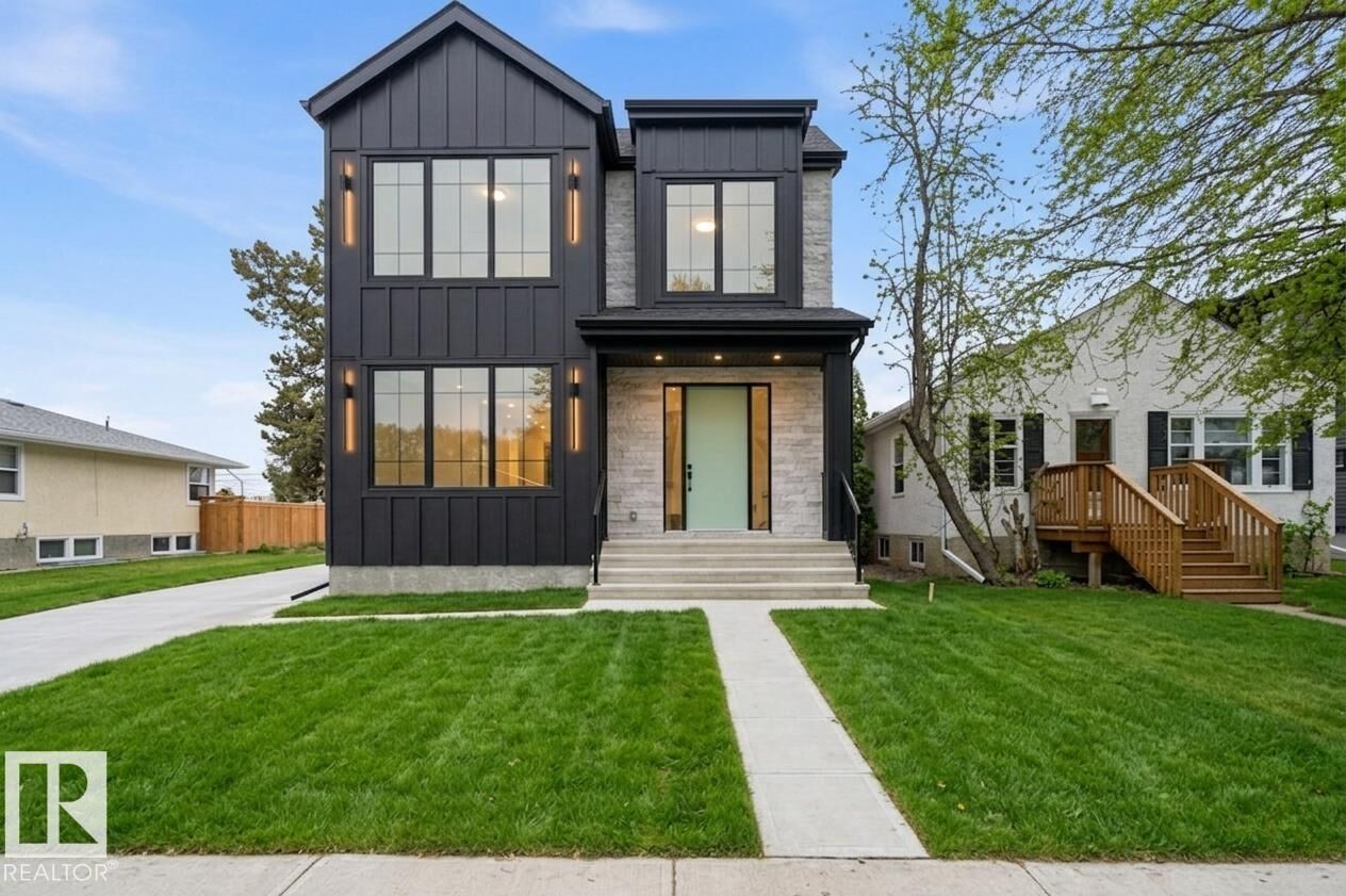 Property Photo:  11121 51 Street NW  AB T5W 3E5 